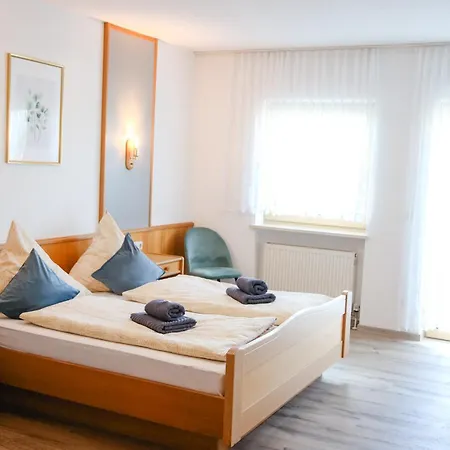 Lichtenauer Hof 3*
