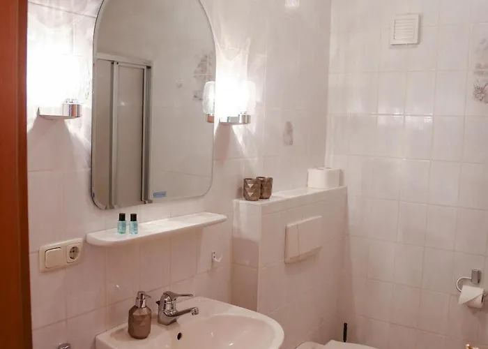 Lichtenauer Hof 3*
