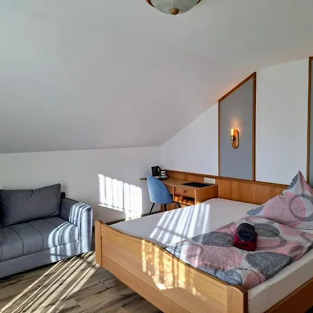 Fruehstuecks-pension Lichtenauer Hof Guest house Thyrnau