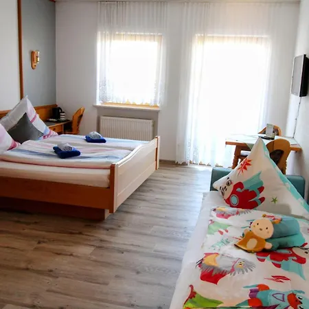 Lichtenauer Hof Casa de hóspedes 3*